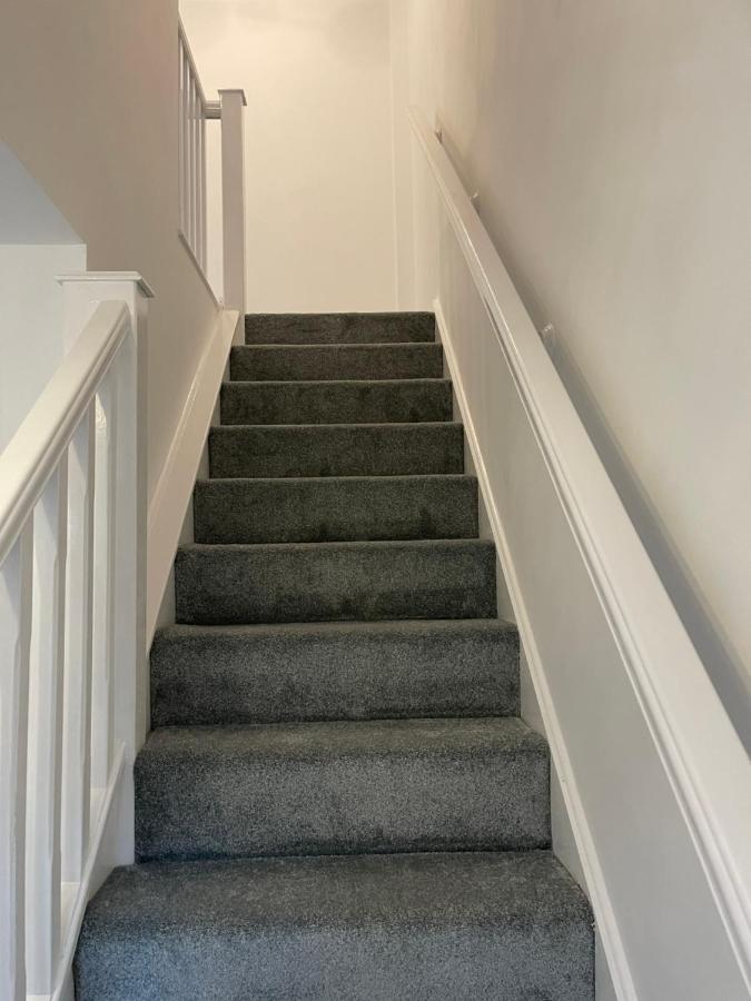 The Beeches - Serviced Duplex Apartment シェフィールド エクステリア 写真